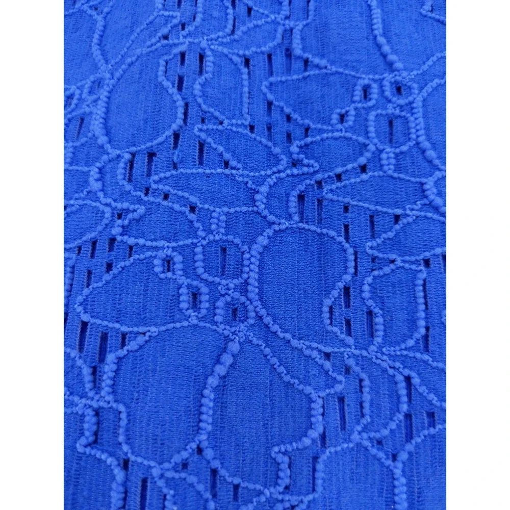 Talbots Lace Front Top Women Large Blue Short Sleeve Floral Overlay Crew Neck